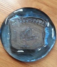 PRESSE PAPIER -VERRE SOUFFLé-