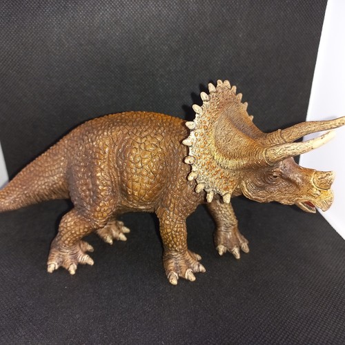 Schleich dinosaure triceratops - schleich,