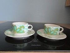 2 TASSES A CAFE ET SOUS TASSES