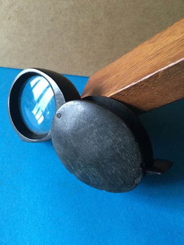 Ancienne loupe poche - de,