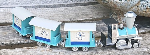 Ancien petit train rébus - petit, de