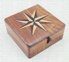 Ancienne horloge boussole à