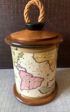 Pot à tabac ? (grand), bois