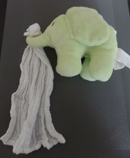 S4 / doudou éléphant vert