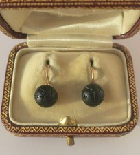 Boucles d’oreilles dormeuses