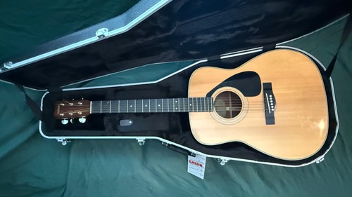 Yamaha 335 acoustic guitar - yamaha,