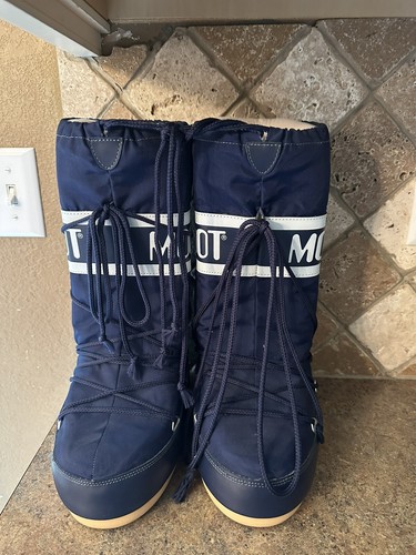 The original moon boots - the,