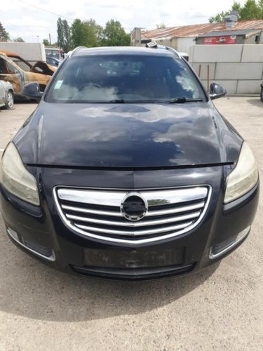 Malle hayon arriere opel - malle/hayon,