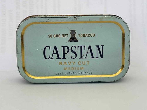 Ancienne boite tole - en,