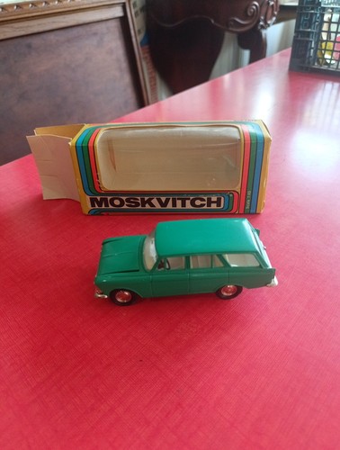 Mint vintage moskvitch 427 - vintage,
