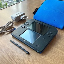 Console Nintendo 2DS Bleue et