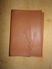 Couvre-Livre  en cuir + 2