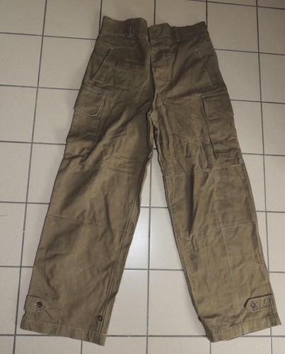 Pantalon militaire modèle - pantalon,