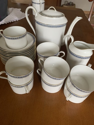 Service café porcelaine - ,
