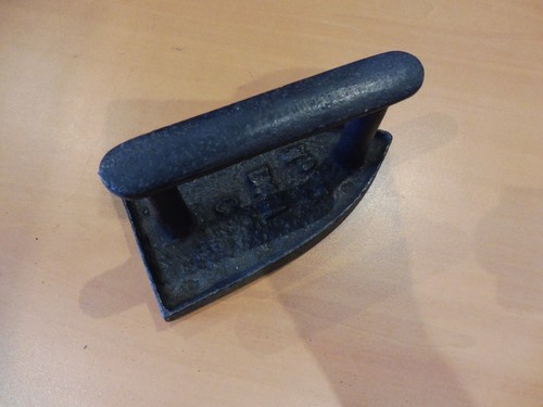 Ancien fer repasser - ancien,