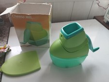 tupperware MOULIN UNIVERSEL RAPPE FROMAGE CHOCOLAT VERT VINTAGE