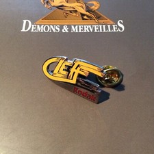 Pin's Folies *** French  Enamel pin badge KODAK photo films official CLEFF