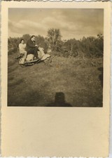 PHOTO ANCIENNE - VINTAGE SNAPSHOT - SCOOTER VESPA COUPLE OMBRE - LOVERS SHADOW