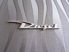 ANCIEN INSIGNE PLAQUE DIESEL AUTOMOBILE PEUGEOT METAL TRES BON ETAT