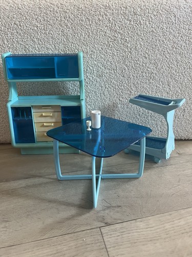 Barbie salle manger - salle, /