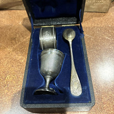 ancien coffret coquetier rond de serviette metal argenté epok fin XIXe