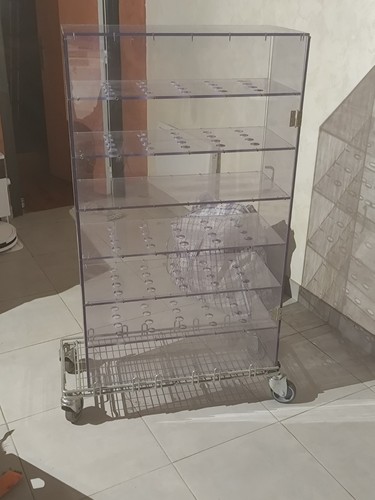 Vitrine pro plexiglas - pro, 7