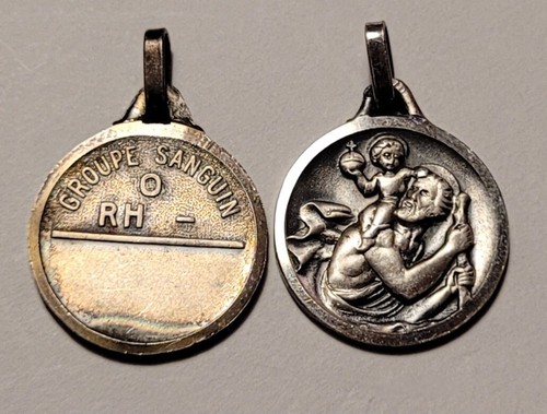 Médaille pendentif ancien - mÉdaille, st
