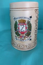 Chope à bière céramique décor feuilles de chêne, glands, blason de France