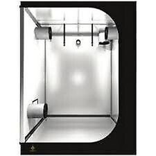Secret Jardin Dark Room 120