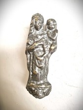 Très ancienne petite