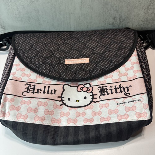 NEW Tupperware Hello Kitty