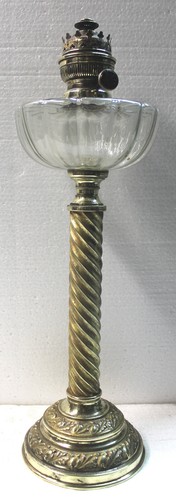Grande lampe pétrole - , en