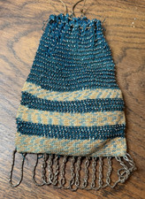 BOURSE  en fin crochet - perles métalliques - XIXème siècle