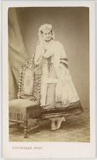 CDV. Une jeune femme inconnue