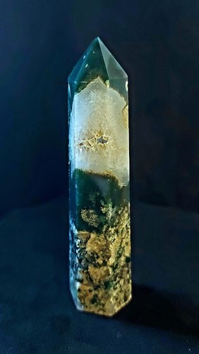 Obélisque hexagonal agate