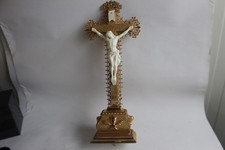 Christ en croix bois doré et platre dur religion XIXe siècle (35463)