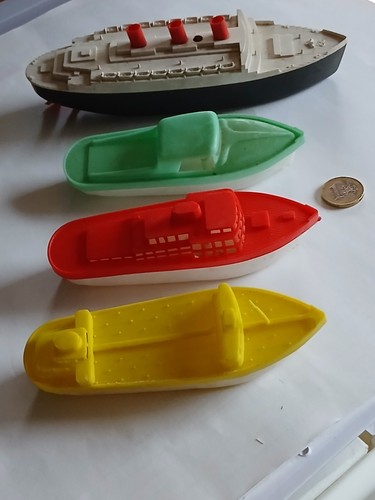 Lot bateaux en plastique - lot, 4