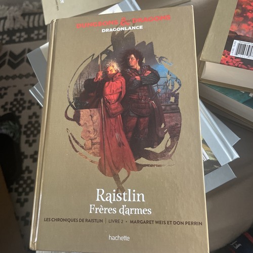 Livre dungeons dragons - &, –
