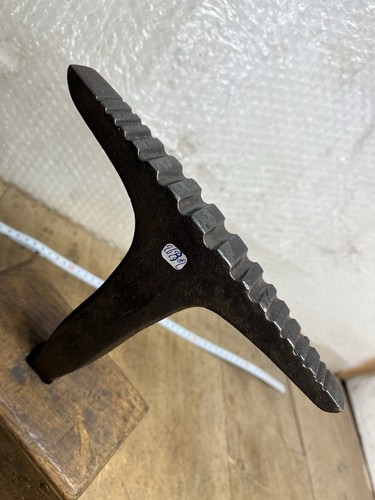 Rare enclume a - …,