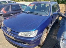 Toutes pièces Peugeot 306 break 2.0 HDI 2001 (301)
