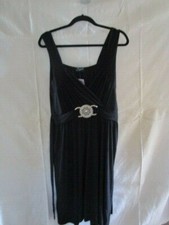 TRENDY BLACK DRESS - ROBE NOIRE TENDANCE- TAILLE 20/22 