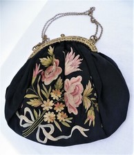 Minaudière ( sac à main ancien soirée ) toute brodée à la main