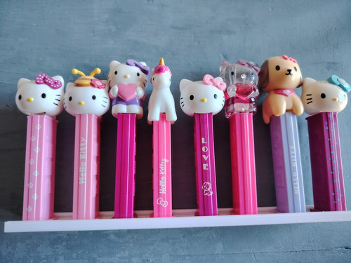 Pez lot 8 distributeurs - pez,