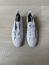 100% Authentic DS BNWT Paul