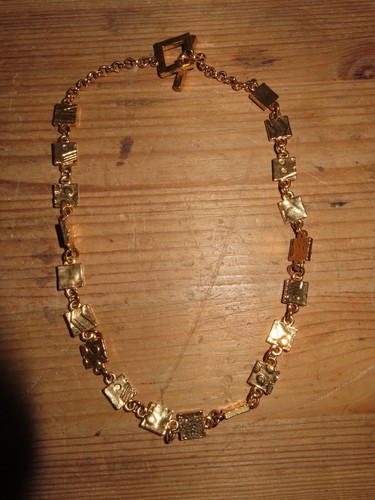 Collier doré biche bere - collier,