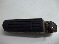 repose pied arrière droit de yamaha 600 fazer an 2000