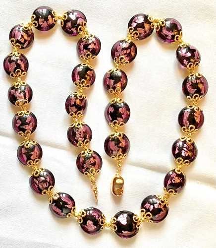 Création collier petits - création,