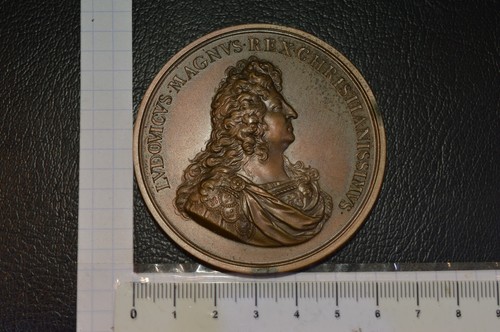 Saarlouis refrappe la - saarlouis,