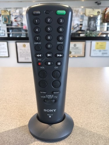 Sony v11 device universal - rm-v11, 3-device