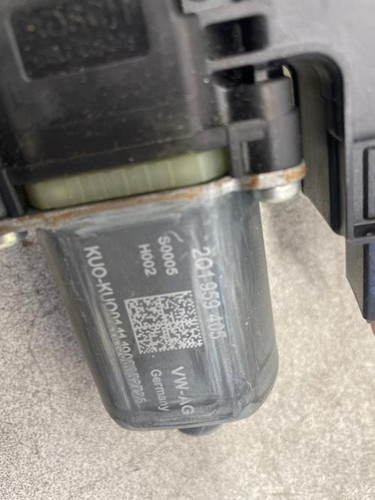 Moteur leve vitre avant - , gauche